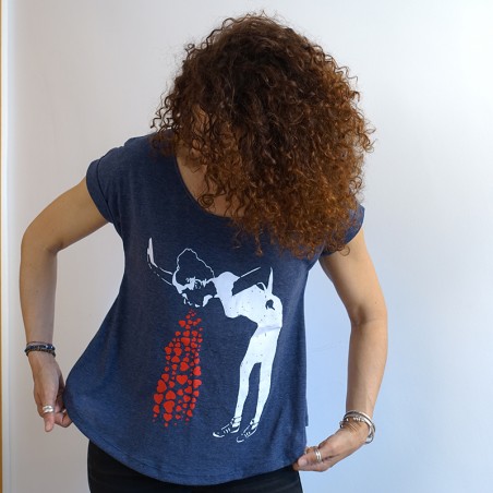 Camiseta Vomitando Amor